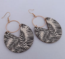Load image into Gallery viewer, Black Leaves on Cream Wood & Gold Tone Drop Earrings