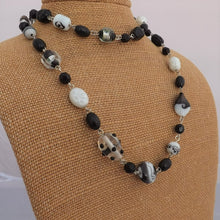 Load image into Gallery viewer, Black & White Handmade Chain Link Bead Necklace