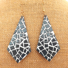 Load image into Gallery viewer, Grey & White Chunky Acrylic Earrings