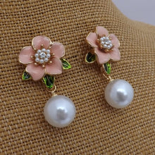 Load image into Gallery viewer, Flower Stud Earrings with Round Faux Pearl Drop (Pink or Purple)