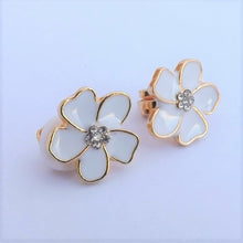 Load image into Gallery viewer, White & Gold Tone Flower Clip on Earrings