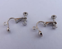 Load image into Gallery viewer, 1x Pair Silver Tone Clip On Hooks (cliponhooks) - NOT Screw On