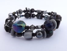 Load image into Gallery viewer, Black & Grey Beads Memory Wire Bracelet