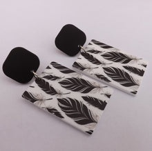Load image into Gallery viewer, Black & White Feather Acrylic Earrings