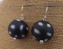 Load image into Gallery viewer, Black & White Handmade Kathryn Design Bead Earrings on Sterling Silver Hooks