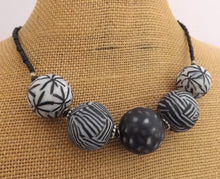 Load image into Gallery viewer, Black & White Mix Kathryn Design 5 Bead Chunky Necklace
