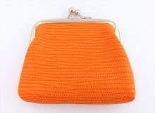 Load image into Gallery viewer, Vintage Style Coin Purse (Multiple Colour Options)