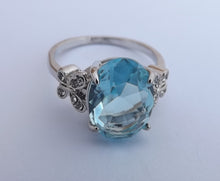 Load image into Gallery viewer, Clear Light Blue & Faux Diamond, Silver Tone Costume Ring (size 10)