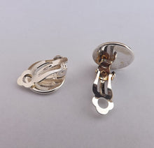 Load image into Gallery viewer, Silver & Black Koru Handmade Clip on Earrings