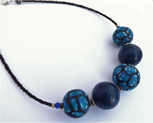 Load image into Gallery viewer, Dark Blue Kathryn Design 5 Bead Chunky Necklace