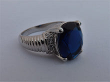 Load image into Gallery viewer, Dark Blue & Silver Tone Costume Ring (size 10)