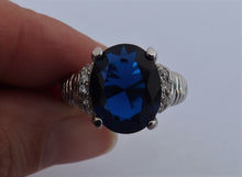 Load image into Gallery viewer, Dark Blue & Silver Tone Costume Ring (size 10)