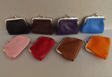 Load image into Gallery viewer, Vintage Style Coin Purse (Multiple Colour Options)