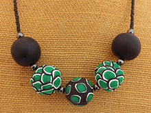 Load image into Gallery viewer, Green & Black Chunky Kathryn Design 5 Bead Necklace