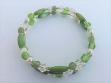 Load image into Gallery viewer, Green, Pearl & Clear Beads Memory Wire Bracelet