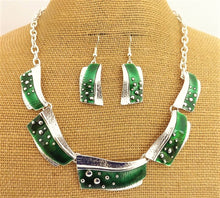 Load image into Gallery viewer, Collar Necklace & Earrings Set (5x colour options)