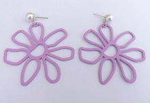 Load image into Gallery viewer, Large Frosted Flower with Faux Pearl Stud Setting (6x Colour Options)