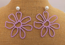 Load image into Gallery viewer, Large Frosted Flower with Faux Pearl Stud Setting (6x Colour Options)