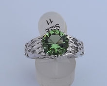 Load image into Gallery viewer, Light Green & Silver Tone Bling Ring (size 11)