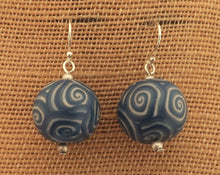 Load image into Gallery viewer, Navy Blue & White Handmade Kathryn Design Bead Earrings on Sterling Silver Hooks