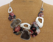 Load image into Gallery viewer, Pink Floral Acrylic & & Silver Tone Collar Necklace