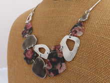 Load image into Gallery viewer, Pink Floral Acrylic & & Silver Tone Collar Necklace