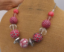 Load image into Gallery viewer, Pink & White Chunky Kathryn Design Bead Necklace with Chain