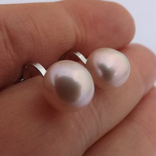 Load image into Gallery viewer, Pink White Freshwater Pearl Clip On Earrings (Free giftbox)