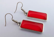 Load image into Gallery viewer, Red Rectangle Dome Drop Earrings