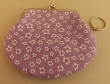 Load image into Gallery viewer, Large Floral Vintage Style Coin Purse (5x colour options)
