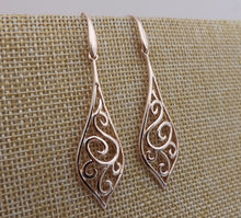 Load image into Gallery viewer, Silver Tone FIligree Style Drop Earrings (silver or rose gold)