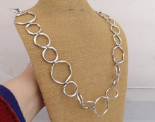 Load image into Gallery viewer, Silver Tone Chunky Chain Necklace