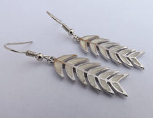 Load image into Gallery viewer, Sparkly White & Silver Tone Fern Earrings