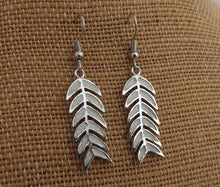 Load image into Gallery viewer, Sparkly White & Silver Tone Fern Earrings