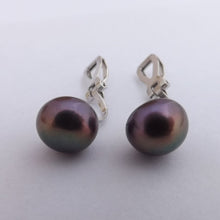 Load image into Gallery viewer, Warm Grey Freshwater Pearl Clip On Earrings (Free giftbox)