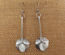 Load image into Gallery viewer, White Leaves on Silver Tone Circle, Drop Earrings