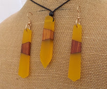 Load image into Gallery viewer, Wood & Yellow Resin Pendant Necklace & Earrings Set