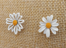 Load image into Gallery viewer, White &amp; Yellow Frosted Flower Stud Earrings
