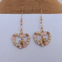 Load image into Gallery viewer, Bee in Pink &amp; Pearl Floral Heart, Handmade Drop Earrings
