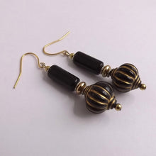 Load image into Gallery viewer, Black &amp; Gold Handmade Bead Earrings
