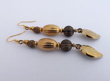 Load image into Gallery viewer, Black &amp; Gold Handmade Bead Earrings with Leaves
