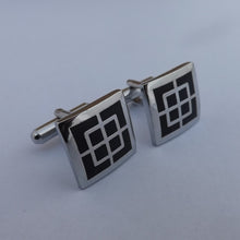 Load image into Gallery viewer, Black &amp; Silver Tone Square Cuff links
