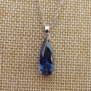 Blue Faceted Teardrop Pendant Necklace