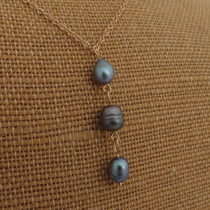 Blue Freshwater Pearl on Gold Tone Chain, Drop Pendant Necklace