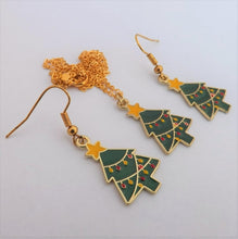 Load image into Gallery viewer, Christmas Tree Pendant &amp; Earrings Set
