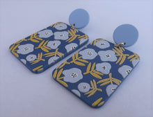 Load image into Gallery viewer, Cold Blue Floral Acrylic Earrings
