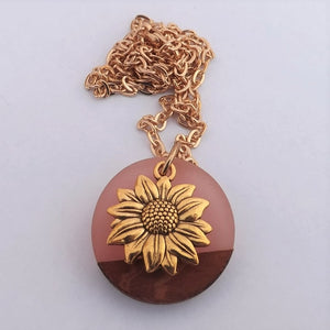 Gold Tone Sunflower on Resin & Wood Circle Pendant Necklace