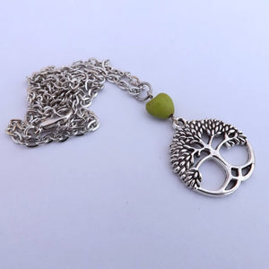 Green Heart Bead & Silver Tone Tree of Life Pendant Necklace