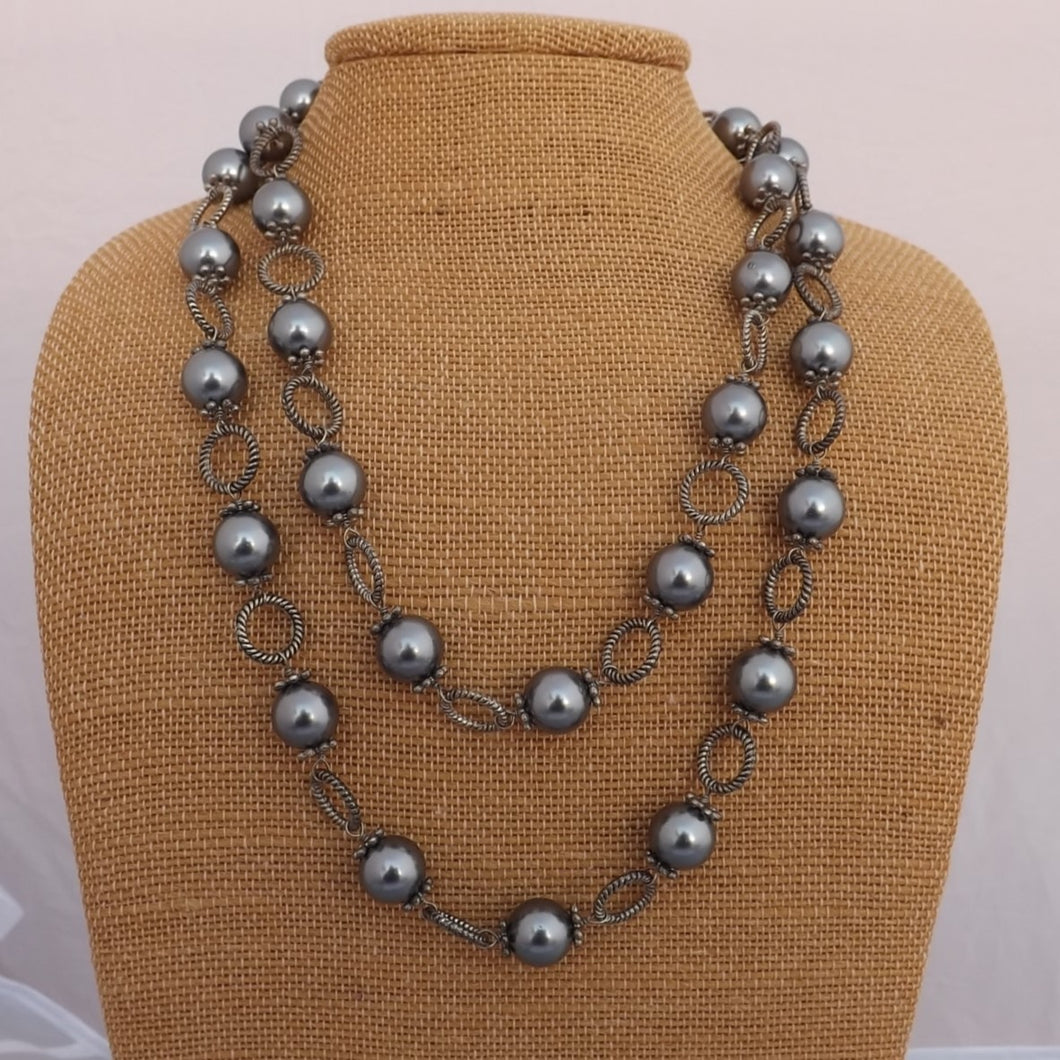 Grey Faux Pearl & Silver Tone Bead & Metal Link Necklace