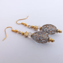 Load image into Gallery viewer, Grey &amp; Gold Handmade Bead Earrings
